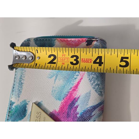 GUESS Color‑Splash Watercolour Zip‑Around Wallet Large Organizer Clutch Tropical - Picture 6 of 6